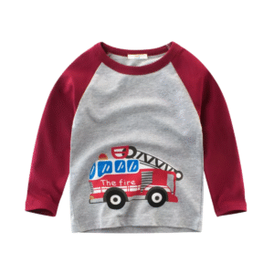 Remera infantil manga larga con camión de bomberos, cuerpo gris y mangas bordó